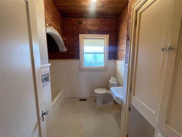 400 Church Street, Sulphur Springs, TX 75482