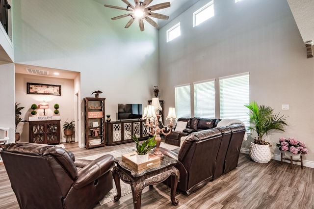 18202 Octavio Frias Trail, Houston, TX 77044