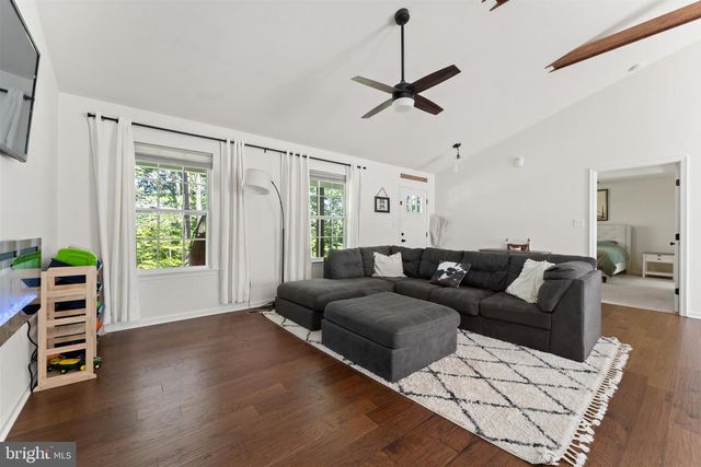 3731 BREAKNOCK RD, Bumpass, VA 23024