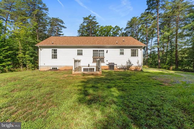 3731 BREAKNOCK RD, Bumpass, VA 23024