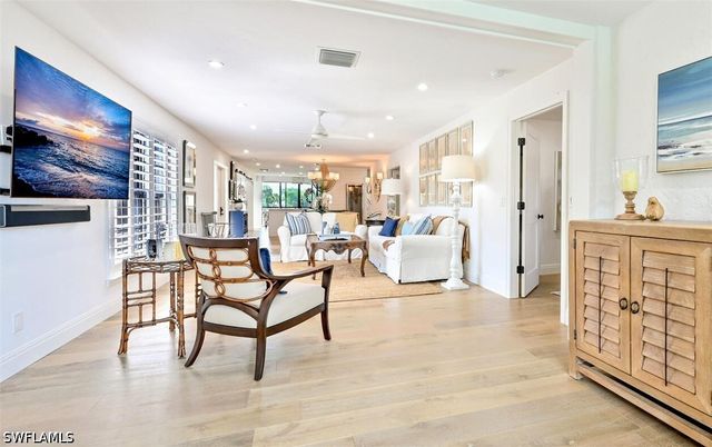 3105 Riviera DR A-201, Naples, FL 34103