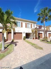 20140 Estero Gardens CIR 204, Estero, FL 33928