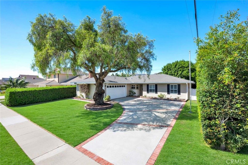 9405 La Estrella, Fountain Valley, CA 92708 — exterior