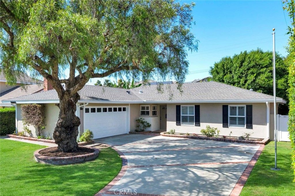 9405 La Estrella, Fountain Valley, CA 92708 — photo 2