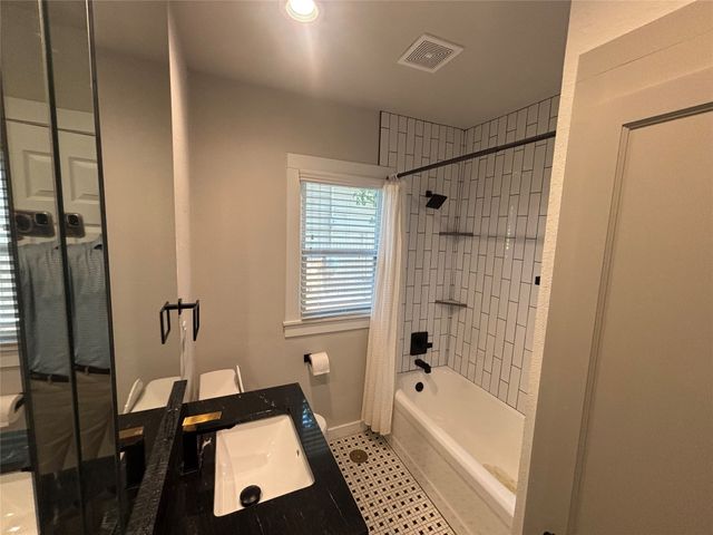3241 Odessa Avenue, Fort Worth, TX 76109