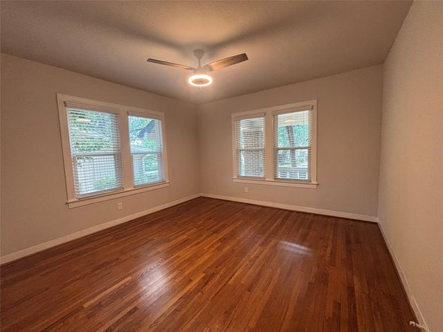 3241 Odessa Avenue, Fort Worth, TX 76109
