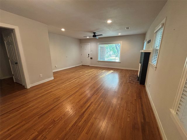 3241 Odessa Avenue, Fort Worth, TX 76109