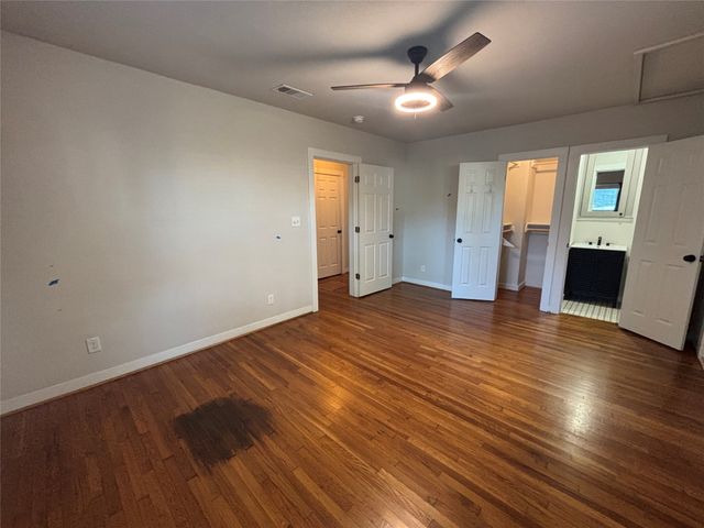 3241 Odessa Avenue, Fort Worth, TX 76109