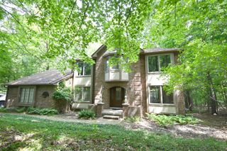 11343 Cloverlawn Drive, Brighton Twp, MI 48114