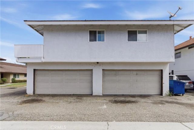 7082 Heil Ave 1, Huntington Beach, CA 92647