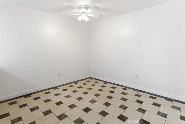 7082 Heil Ave 1, Huntington Beach, CA 92647