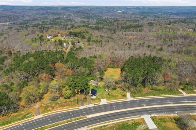 3823 Cumming Highway, Canton, GA 30115