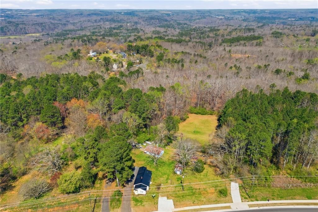3823 Cumming Highway, Canton, GA 30115