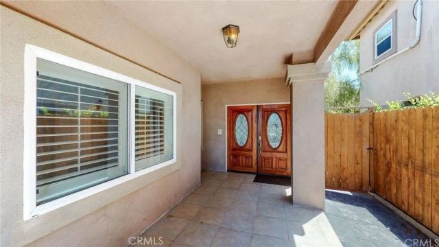 12102 S La Cienega, Hawthorne, CA 90250