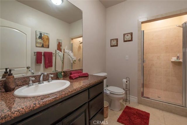 12102 S La Cienega, Hawthorne, CA 90250
