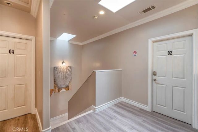 12102 S La Cienega, Hawthorne, CA 90250