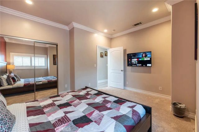 12102 S La Cienega, Hawthorne, CA 90250