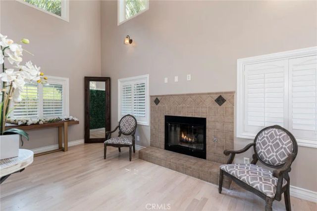 12102 S La Cienega, Hawthorne, CA 90250