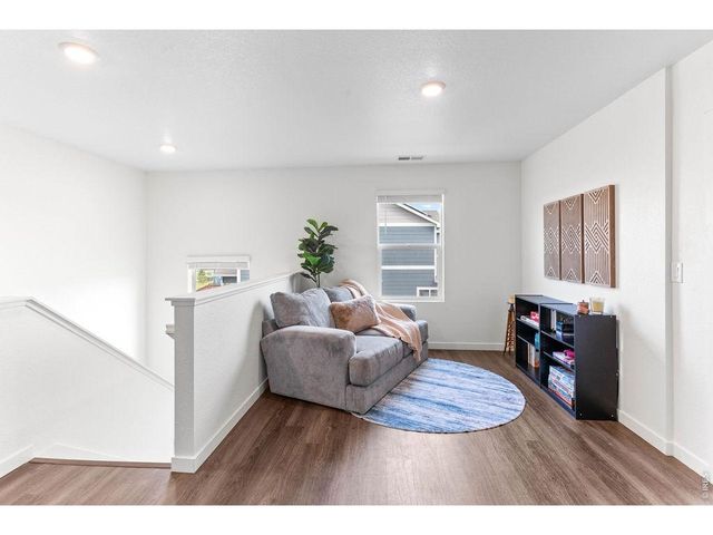 6087 Holstein Dr, Fort Collins, CO 80528