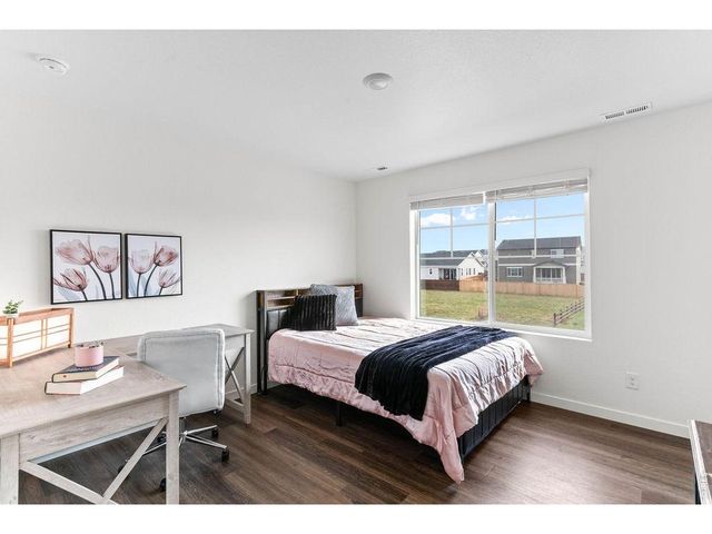 6087 Holstein Dr, Fort Collins, CO 80528