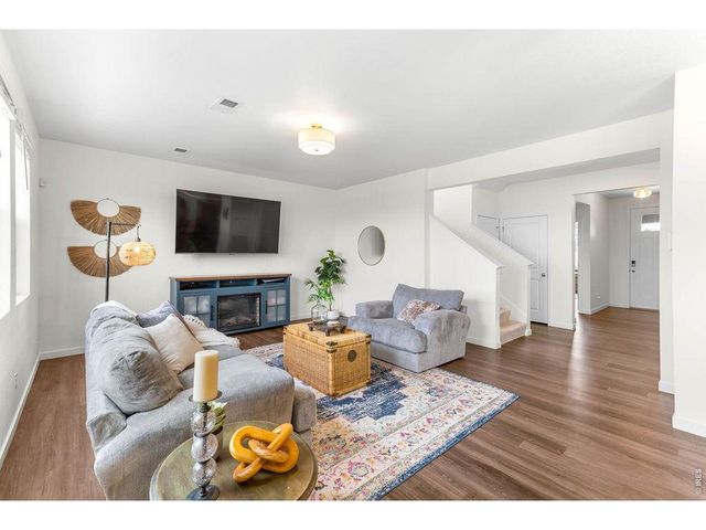 6087 Holstein Dr, Fort Collins, CO 80528