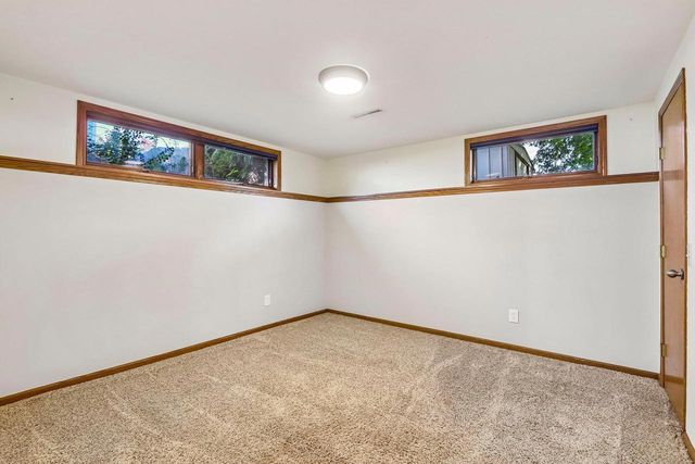 6 Buhler Court, Madison, WI 53704