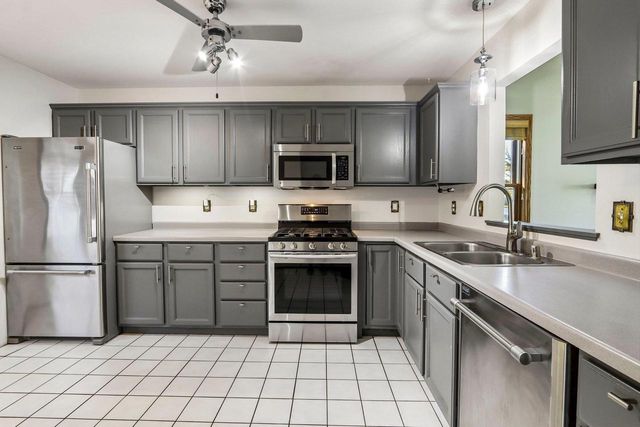 6 Buhler Court, Madison, WI 53704