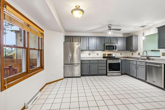 6 Buhler Court, Madison, WI 53704