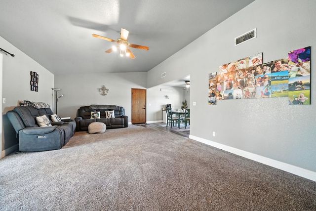 9680 Warren Rd, Valley Springs, CA 95252