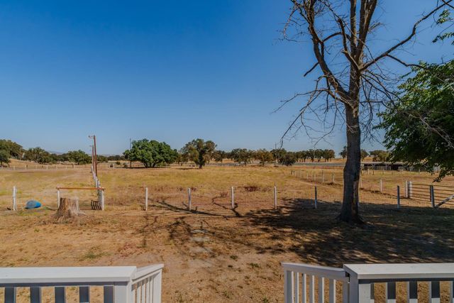 9680 Warren Rd, Valley Springs, CA 95252
