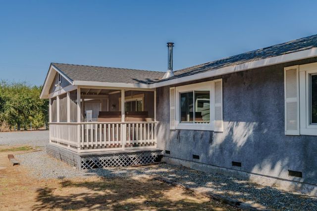 9680 Warren Rd, Valley Springs, CA 95252