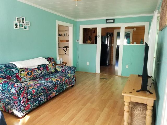 315 VIRGINIA STREET, Frostproof, FL 33843