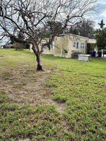 315 VIRGINIA STREET, Frostproof, FL 33843