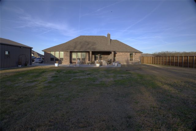 18144 Osage Lane, Terrell, TX 75160