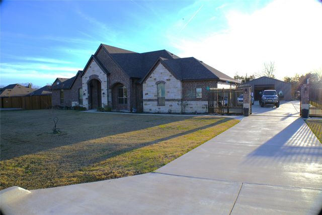 18144 Osage Lane, Terrell, TX 75160