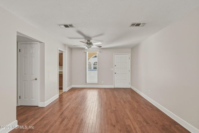 1757 EL CAMINO Road 4, Jacksonville, FL 32216