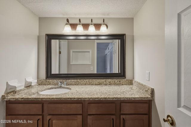 1757 EL CAMINO Road 4, Jacksonville, FL 32216