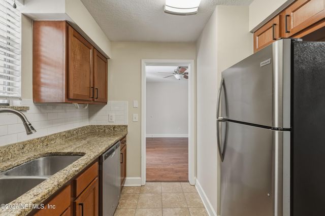 1757 EL CAMINO Road 4, Jacksonville, FL 32216