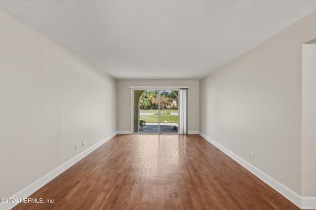 1757 EL CAMINO Road 4, Jacksonville, FL 32216