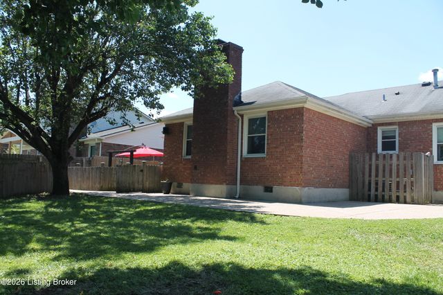 7203 Old N Church Rd, Louisville, KY 40214