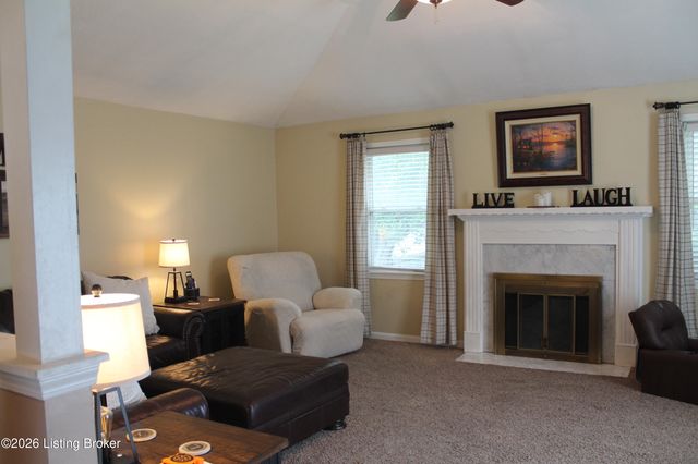7203 Old N Church Rd, Louisville, KY 40214