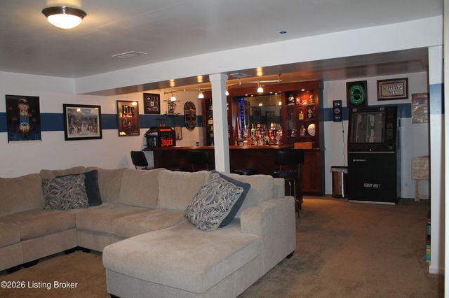 7203 Old N Church Rd, Louisville, KY 40214