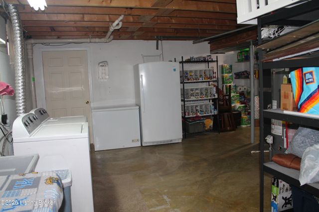 7203 Old N Church Rd, Louisville, KY 40214
