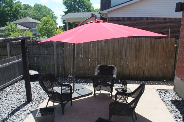 7203 Old N Church Rd, Louisville, KY 40214
