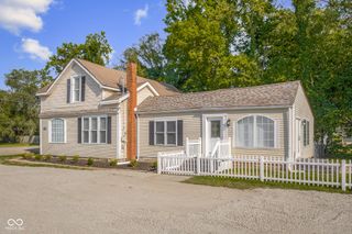 5974 S Jonesville Road, Columbus, IN 47201