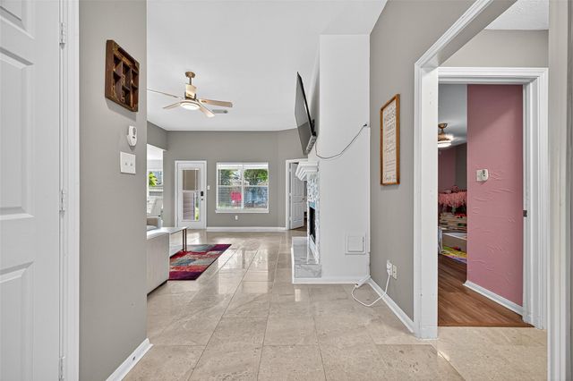 6719 Woodland Oaks, Magnolia, TX 77354