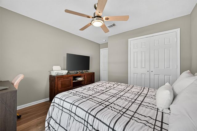 6719 Woodland Oaks, Magnolia, TX 77354