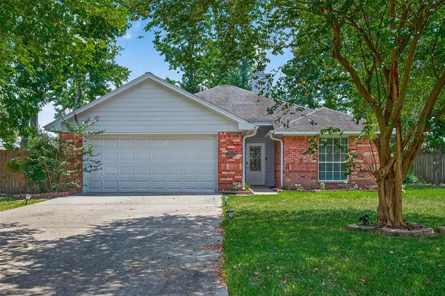 6719 Woodland Oaks, Magnolia, TX 77354