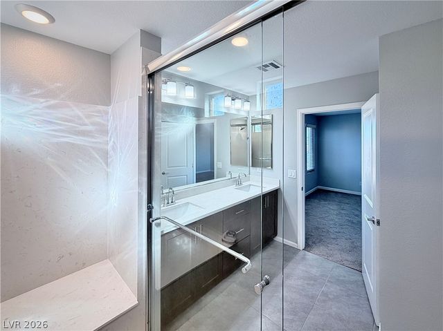 7764 Corte Bianca Court, Las Vegas, NV 89113