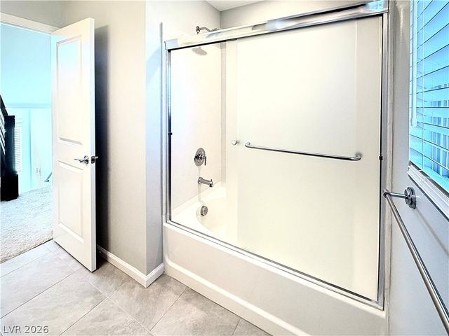 7764 Corte Bianca Court, Las Vegas, NV 89113